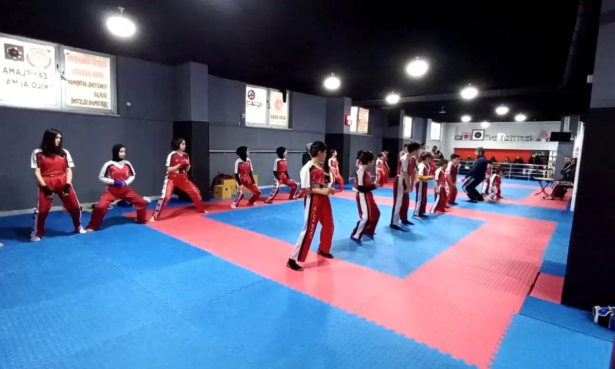 GRUP DERSLERİMİZİ TERCİH EDEBİLİRSİNİZ 